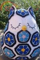 JOs Crocheteria- Maggie the Owl Pillow - Dutch - Translated