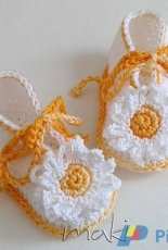 MakiCrochet - Maja Masar - Daisy baby booties 126