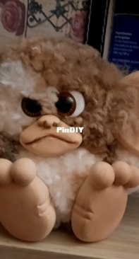 Gizmo pompom