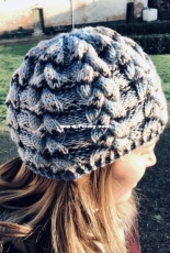 Hamnøy Beanie by The Wool Mood-English,French-Free