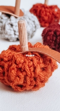 Patterns Company - Ashley Rae Brown - Mini Pumpkin - Free