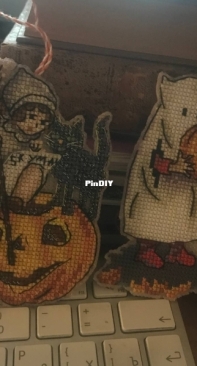 Two Letisitch Halloween Toys
