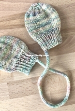 No Scratch Baby Mitts by Handknit Yarn Studio-Free