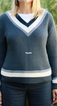 Slava Sweater by Veta Romanenkova