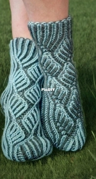 Zephir Double Sided Socs by Lyudmila Kirichenko - Russian