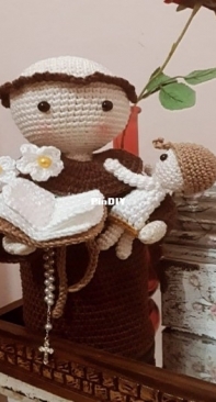Art de Luxo Amigurumi - Rosi Guimaraes - Saint Anthony  - Santo Antonio - Portuguese