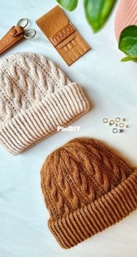 Ginger Hat by Dorothy Offeciers