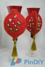 DMC - Kiss Under the Mistletoe Ornament - Free