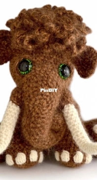 Patchwork Moose - Kate E Hancock - Mortimer the Woolly Mammoth