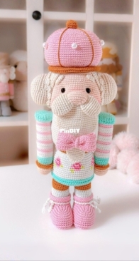 Tutitas tejedoras - Tuti Bethlehem - Daniela Inostroza Daroch - Candy Nutcracker - Candy el Cascanueces  - Spanish