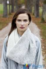 244-25 Lang Yarns Lusso Cowl by LANGYARNS SWITZERLAND-English,German,French,Dutch-Free