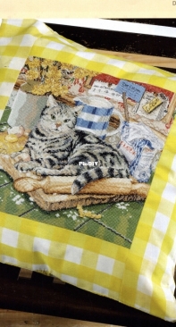 The Ca's Whiskers - Delia Cat Cushion  by Geoff Tristram from Cross Stitch Gold 94 PCS