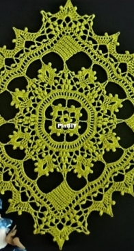 Nelly Klos - Clover Doily - English