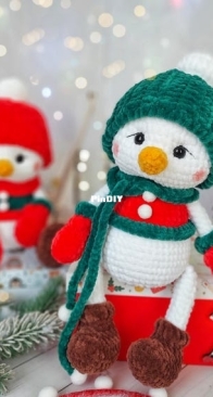 Ka Malinka Toys _ crochet pattern Christmas snowman _ English