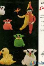 EMU 6452 - Jester Duck and Cat Family