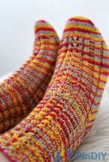 Emiliat Socks by Niina Laitinen -Finnish-Free