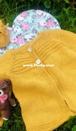 Baby cotton set: cardigan, shoes and bear