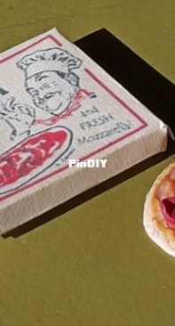 Polymer clay-Pepperoni pizza miniature