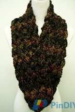 Grand  Faux Infinity Scarf/ Entrelac Cowl by Karen Klein/Knitting Fever-Free