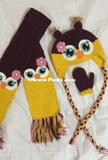 Crochet scarf and hat