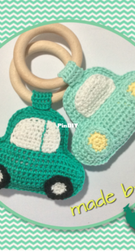 Made by J - Jaqueline van der Bent - Beatle Car Teething Ring - Kever auto bijtring - Dutch
