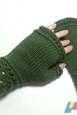 Sea Line Fingerless Mittens by Nuria Pastor