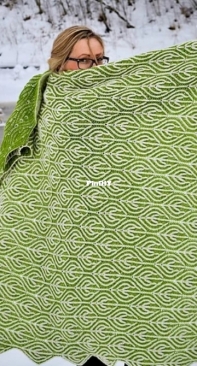 BriocheStation Blanket by Raina Kruus