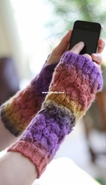 Melanie Joy Mitts by Amy Odin-Free
