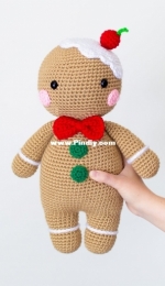 Bunnies and Yarn - Michelle Alvarez - Todd the Friendly Gingerbread Man