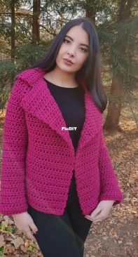 Avarus - Tsvetomira Ruskova - The Coco Coat - English