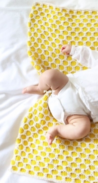 Bee Blanket wak Spanish or English