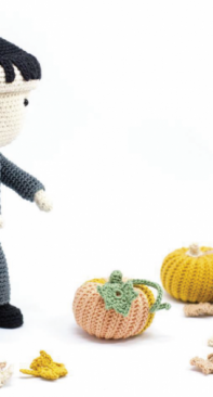 Jo handmade design - Giovanna Monfeli - Frankenstein pumpkins and fallen leaves