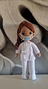 Nurse amigurumi
