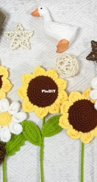 Lilys Lyric - Connie Chan - Sunflower and Daisy Flower