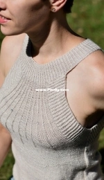 Radiating Top by Zanete Hussain - ZaneteKnits - English, Latvian - UPDATED