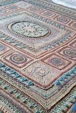 KING Mandala Throw by Annamarie Esterhuizen