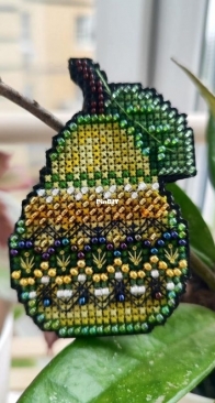 Pear by Julia Sergeenko