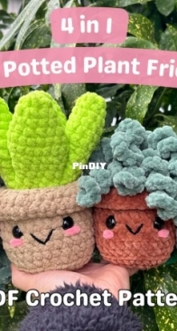 MinniesCrochetFriend _ Mini Potted Flower Friends