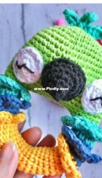 Bhindi crochet -  Celeste Ronzano - Rattle macaw - Sonajero guacamayo - Spanish