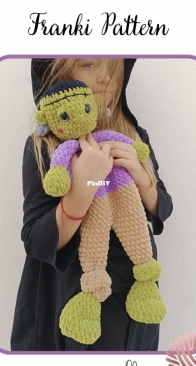 Mimi Magic Crochet Art - Monika Peshtani  - Snuggler Halloween 4 in 1: Franki - Pumpkin - Devil - Ghost