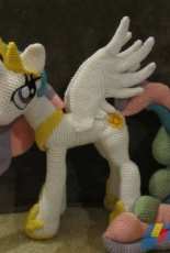 The Nerdy Knitter- Ashley Andrews- Princess Celestia - Russian- Translated