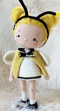 Ays Toys - Ayse Ozturk - Honey Girl - Niña Miel - Spanish - Translated