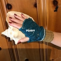 Sea and Sand Mitts by Sharon Mooney