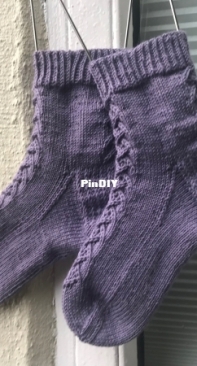 Lettknit Mamma Min Socks by Bente Skeide ‎‏‏‎ ‎-English,Norwegian-Free