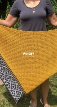 Sea Crossings Shawl by Joan Forgione