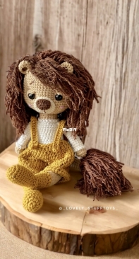 Lovely Stufftoys - Ania / Anna Nowikiewicz - Paco the Lion