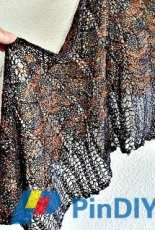 Frizelle shawl by Petra Breakstone