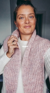 Hygge Wrap Scarf by Schwedenherz Designs - UPDATED