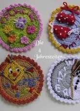 Babsies Hook - Barbara Saboth - Four seasons buttons - Translated
