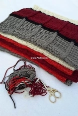 Bullfisch Scarf by Verena Prislinger-German-Free